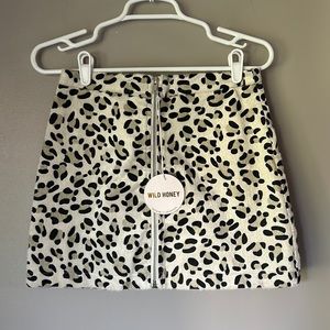 NWT Wild Honey Faux Fur Leopard High Waisted Mini Skirt